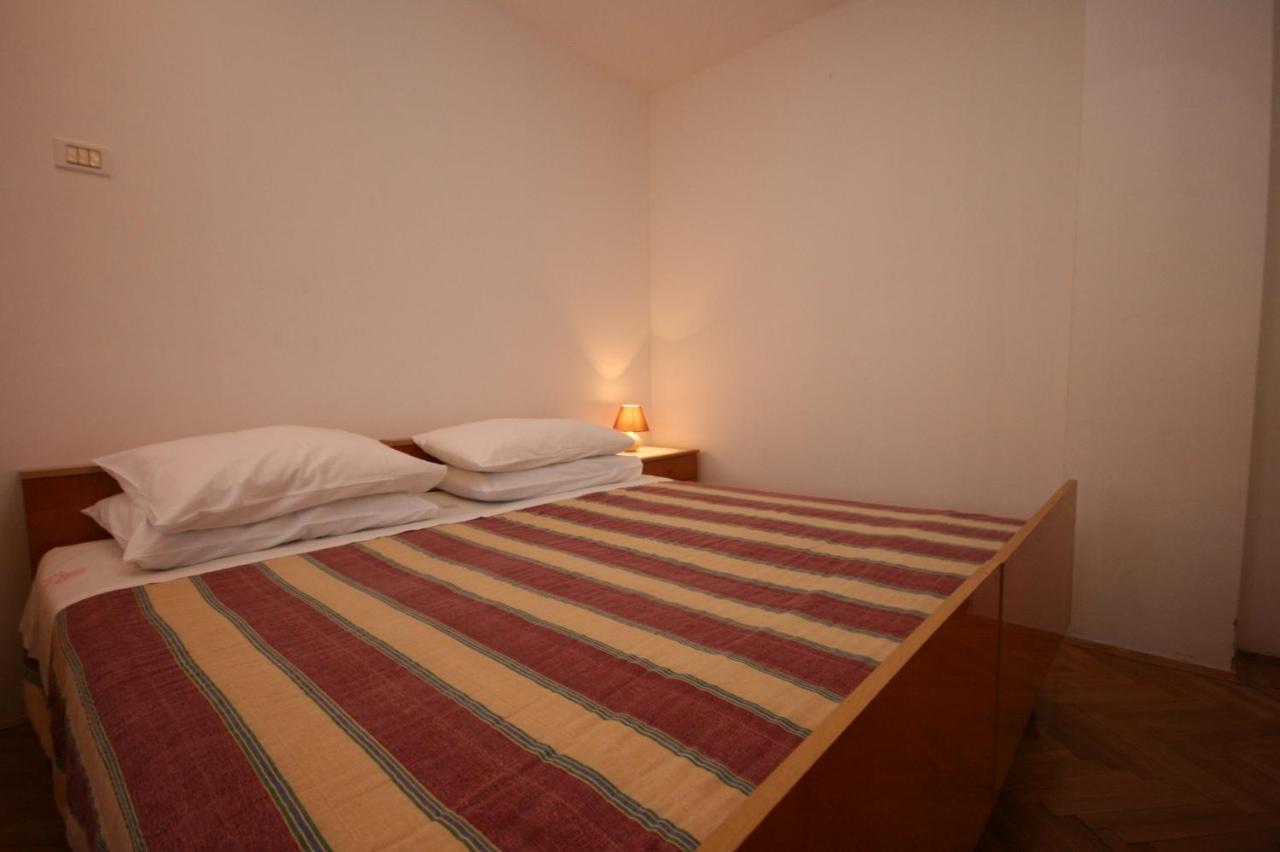 Apartments With Wifi Pula - 6987 Екстериор снимка